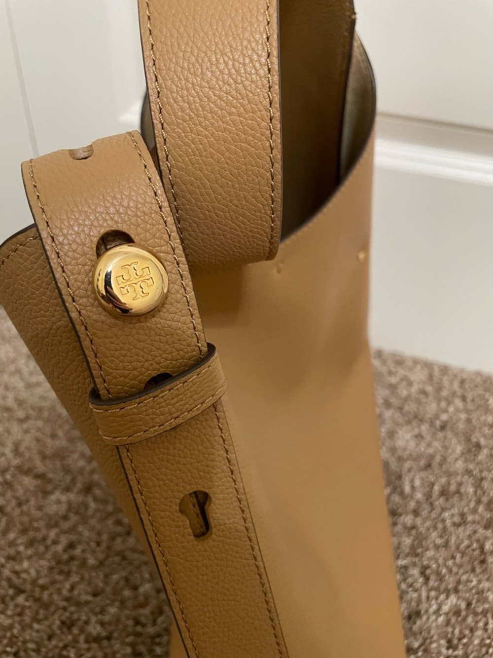 Tory Burch large ROMY Hobo Bag - Picture 4 of 16